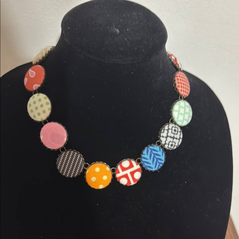 Plunder Multicolor Patterned Necklace - image 1